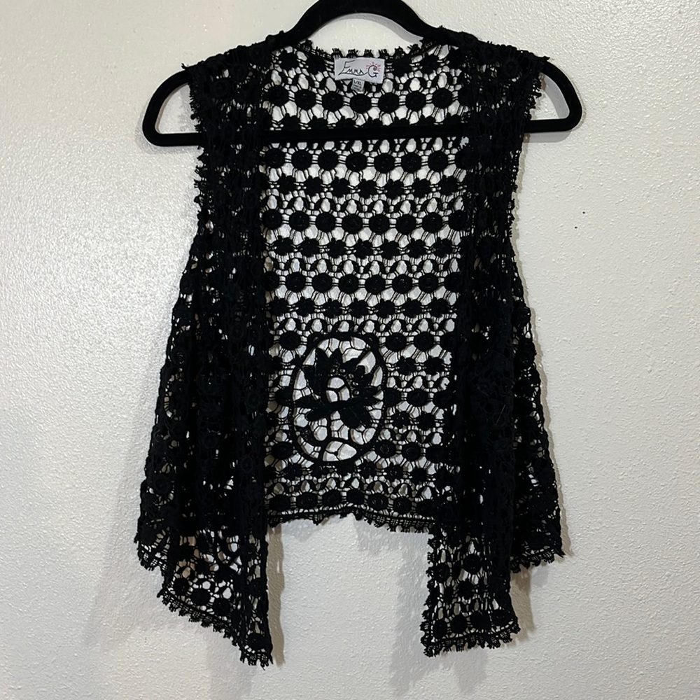 Emma G black crocheted vest. Sleeveless. Size L/XL.